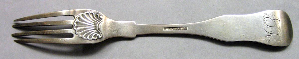 1962.0240.479 Silver Fork underside