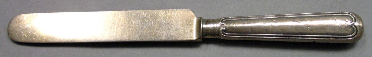 1962.0240.480.001 Silver Knife underside
