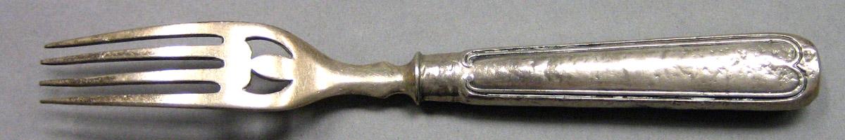 1962.0240.480.003 Silver Fork underside