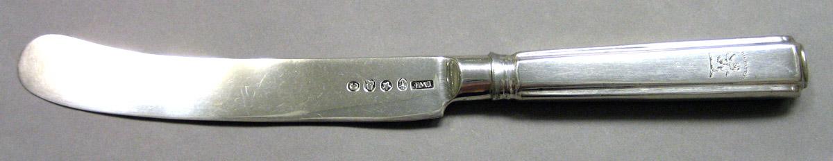 1962.0240.484.001 Silver Knife upper surface