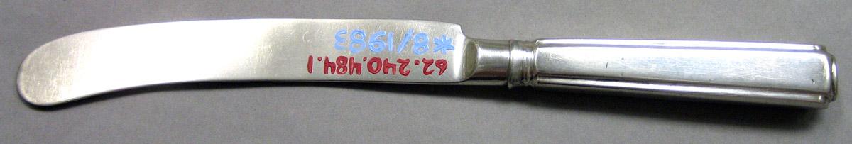 1962.0240.484.001 Silver Knife underside