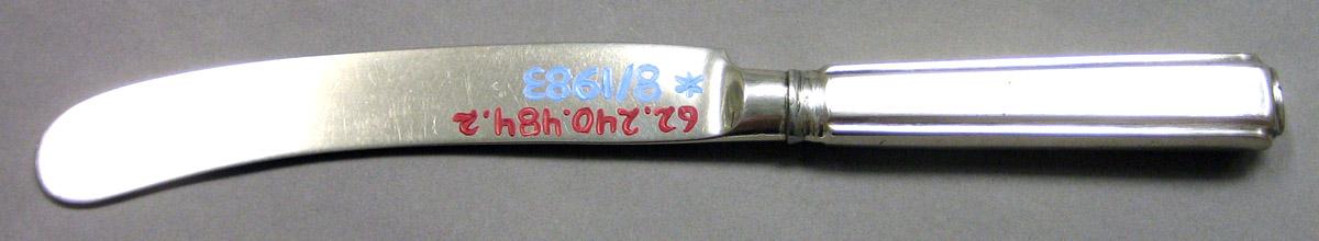 1962.0240.484.002 Silver Knife underside