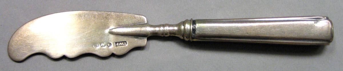 1962.0240.485 Silver Knife underside