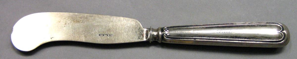 1962.0240.497 Silver Knife underside