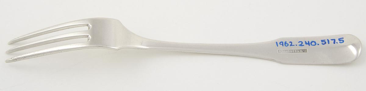 1962.0240.517.005 Fork, underside