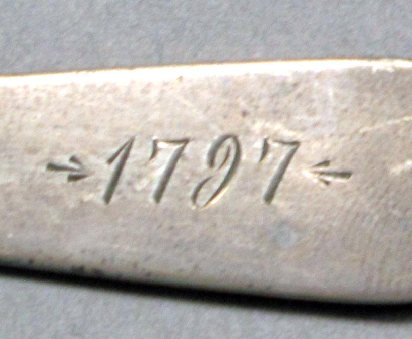 1962.0240.520 Silver spoon engraving 2