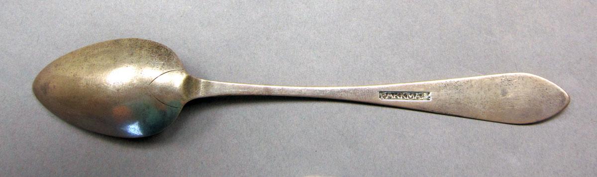 1962.0240.521 Silver spoon underside
