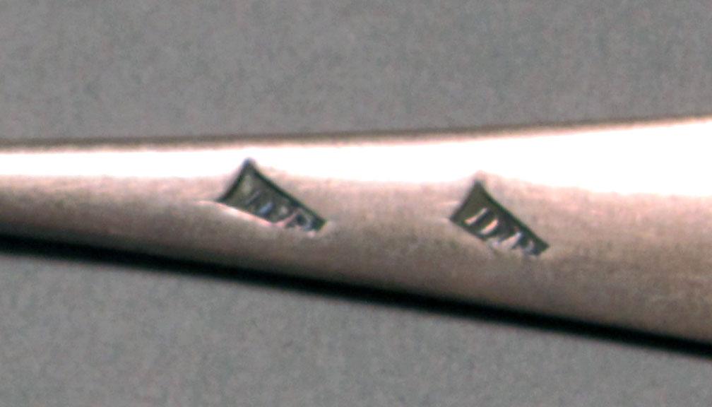 1962.0240.535 Silver spoon mark