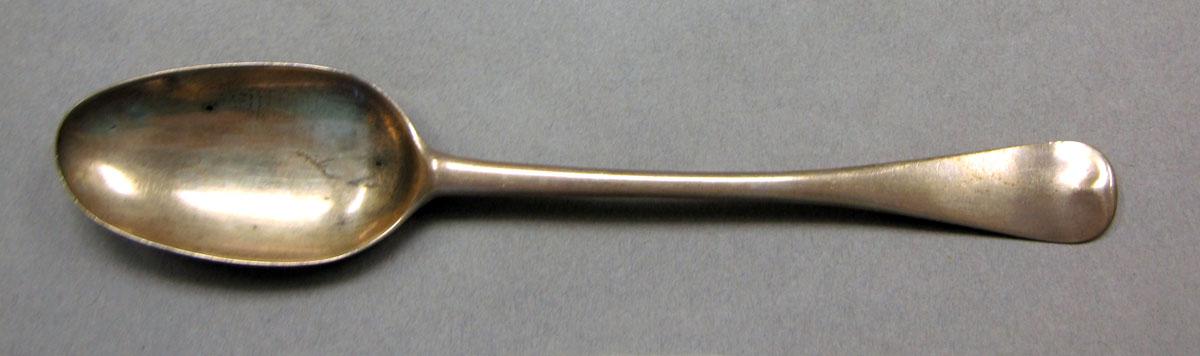 1962.0240.539 Silver spoon upper surface