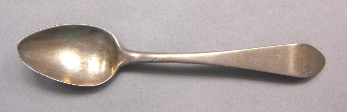 1962.0240.541 Silver spoon upper surface