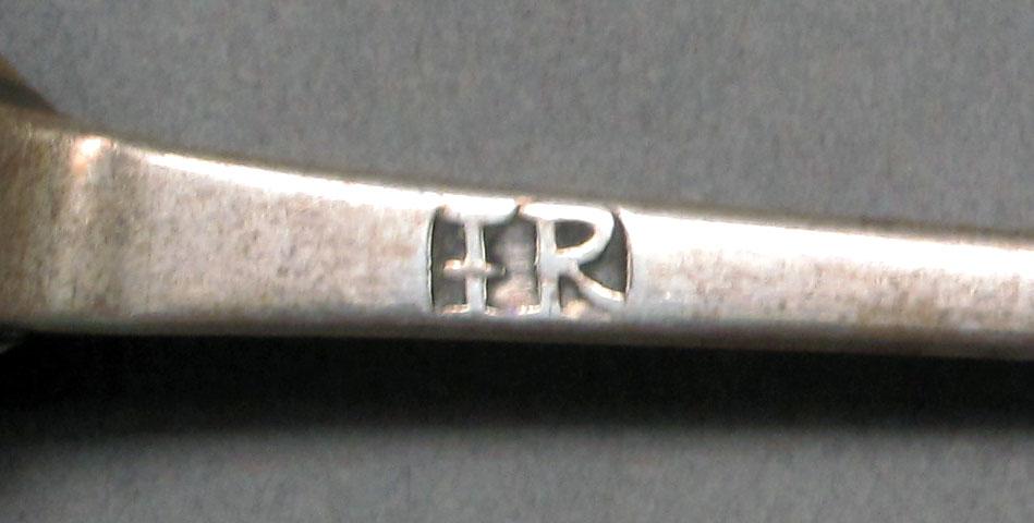 1962.0240.544 Silver spoon mark