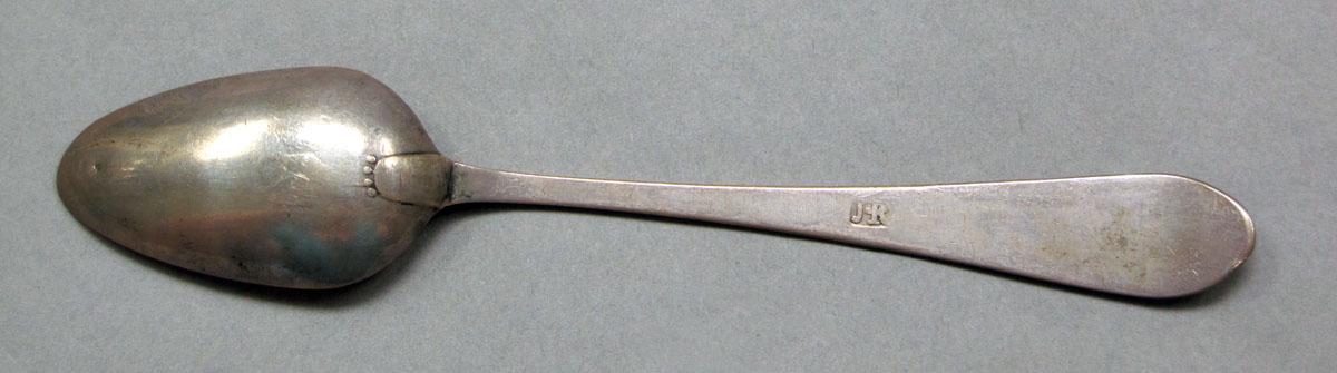 1962.0240.555 Silver spoon underside