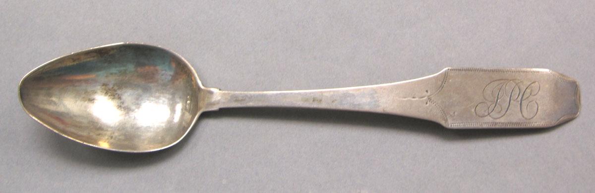 1962.0240.567 Silver spoon upper surface