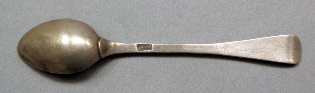 1962.0240.597 Silver spoon underside