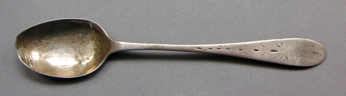1962.0240.603 Silver spoon upper surface