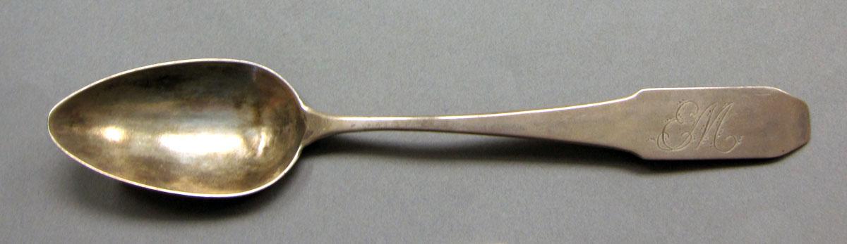 1962.0240.608 Silver spoon upper surface