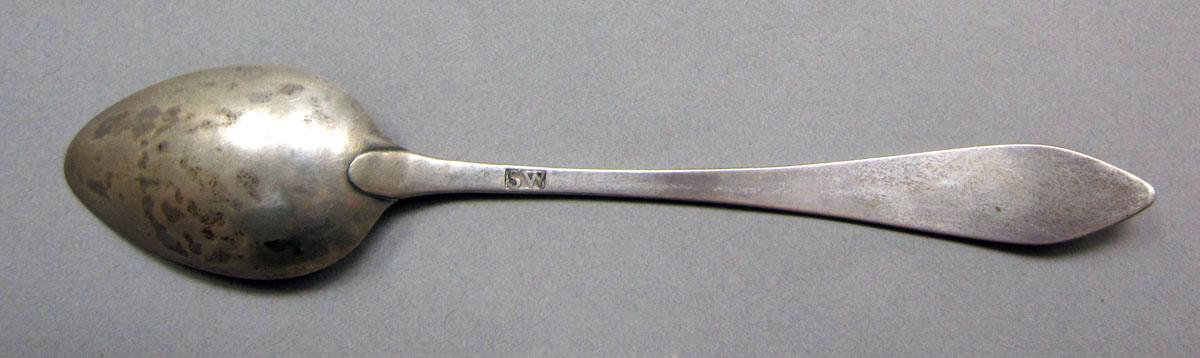 1962.0240.609 Silver spoon underside
