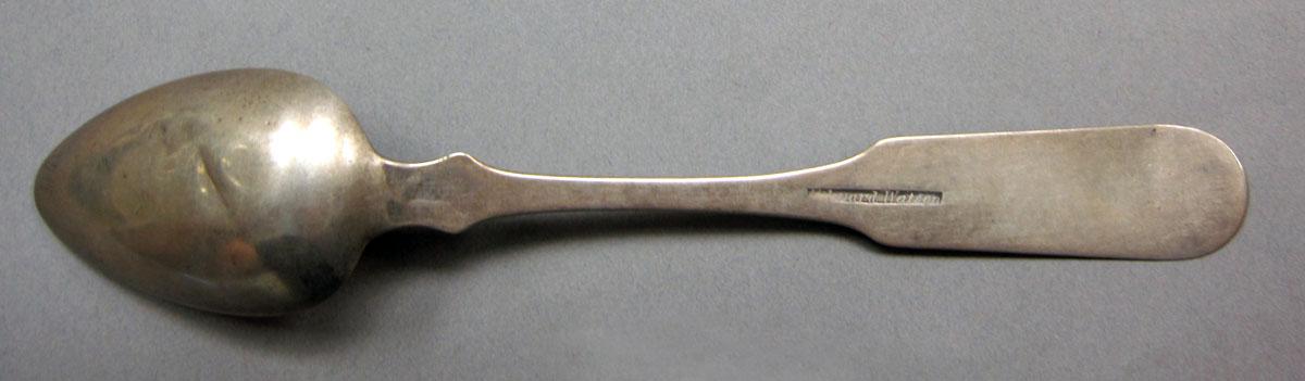 1962.0240.620 Silver spoon underside