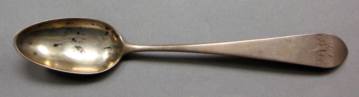 1962.0240.633 Silver spoon upper surface