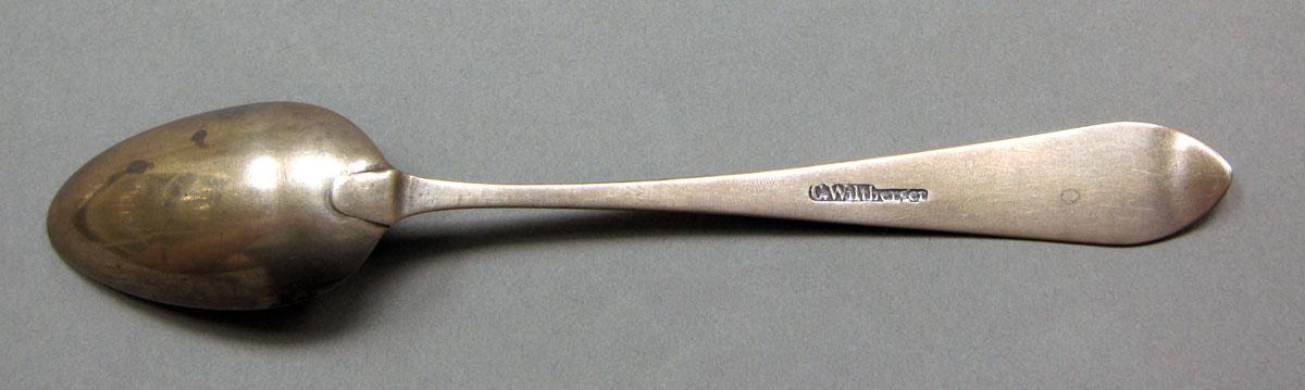 1962.0240.633 Silver spoon underside