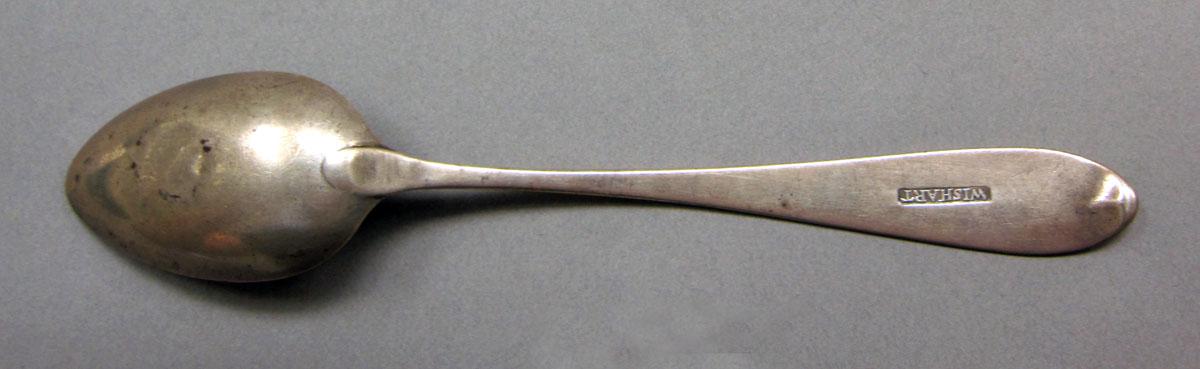 1962.0240.638 Silver spoon underside