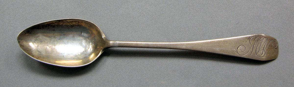 1962.0240.640 Silver spoon upper surface