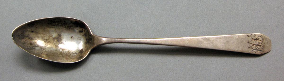 1962.0240.643 Silver spoon upper surface