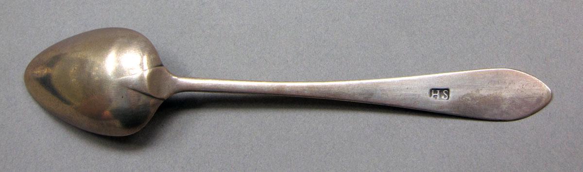 1962.0240.647 Silver spoon underside