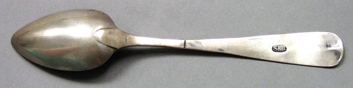 1962.0240.655 Silver Spoon underside