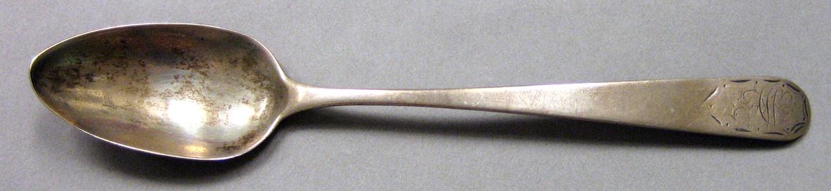 1962.0240.657 Silver Spoon upper surface