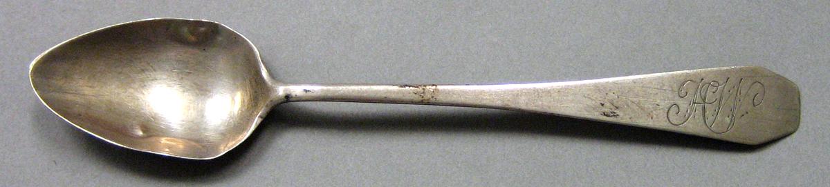 1962.0240.660 Silver Spoon upper surface