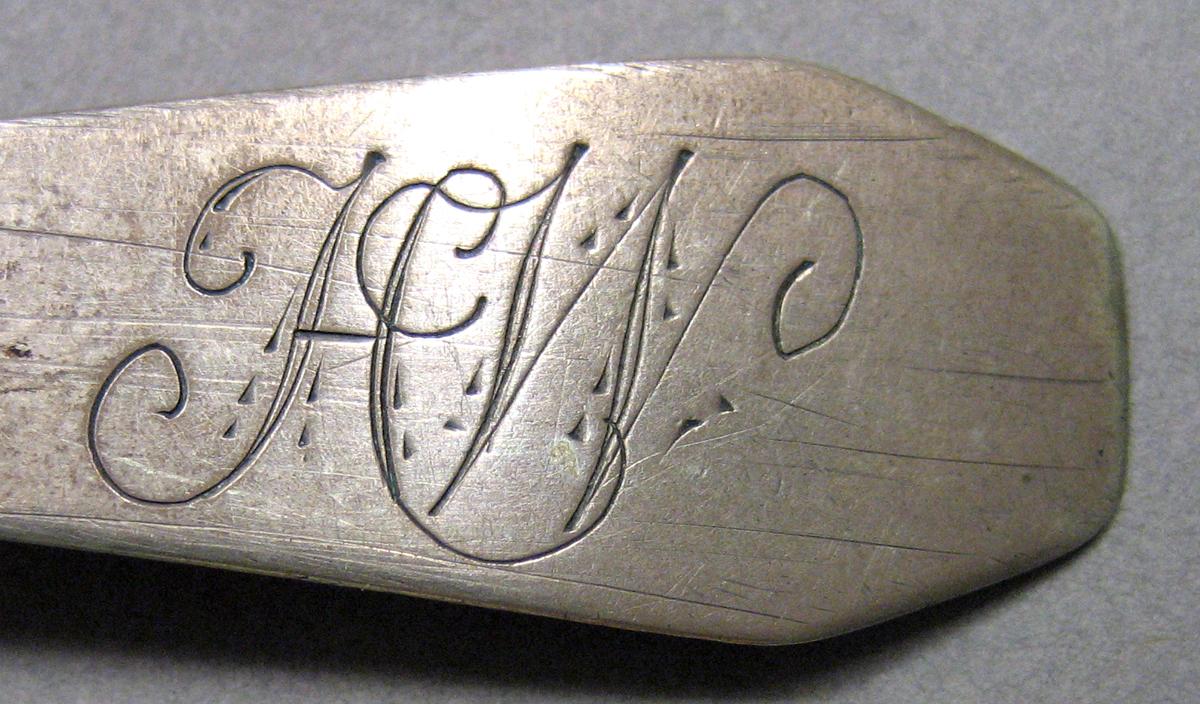 1962.0240.660 Silver Spoon engraving