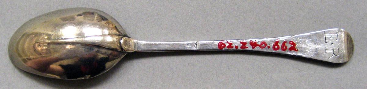 1962.0240.662 Silver Spoon underside