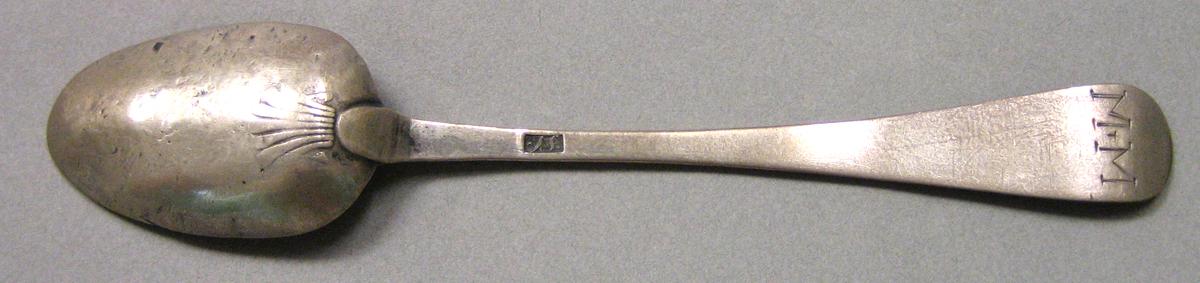 1962.0240.664 Silver Spoon underside