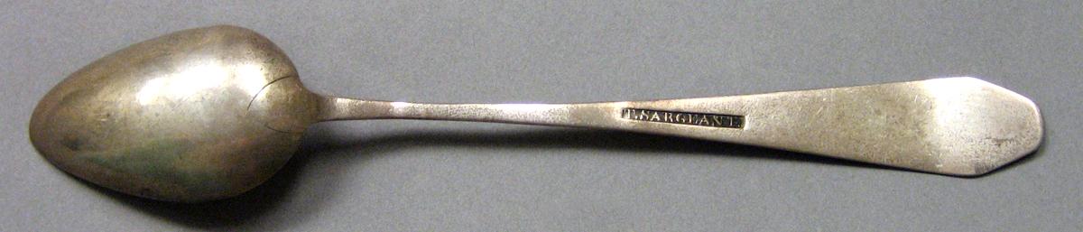 1962.0240.669 Silver Spoon underside