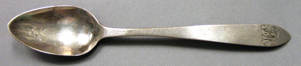 1962.0240.674 Silver Spoon upper surface