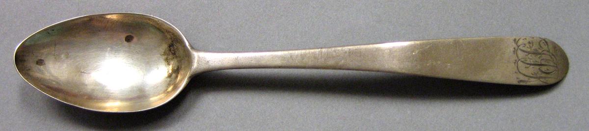 1962.0240.675 Silver Spoon upper surface