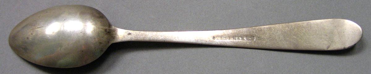 1962.0240.675 Silver Spoon underside