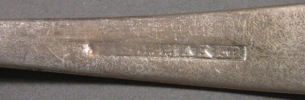 1962.0240.675 Silver Spoon mark