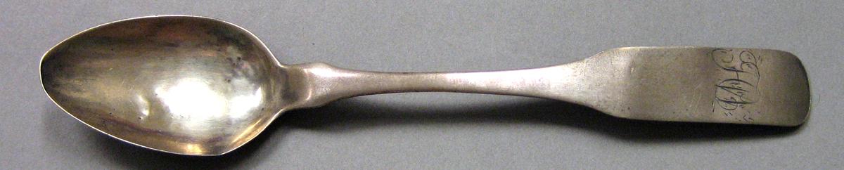 1962.0240.676 Silver Spoon upper surface