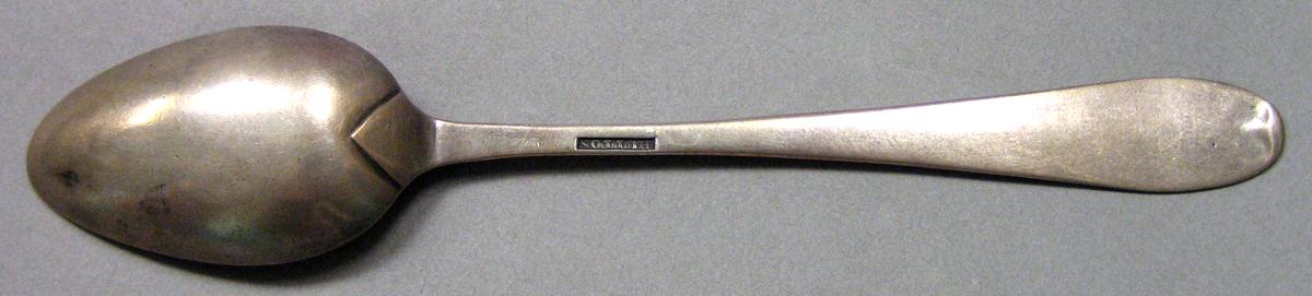 1962.0240.681 Silver Spoon underside