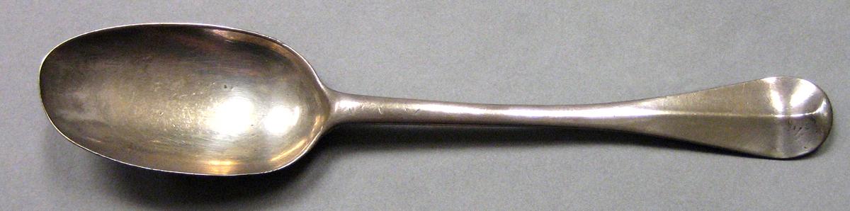 1962.0240.685 Silver Spoon upper surface