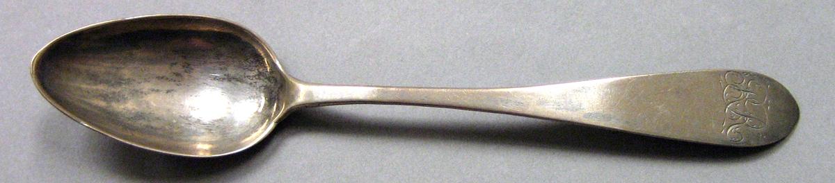 1962.0240.686 Silver Spoon upper surface
