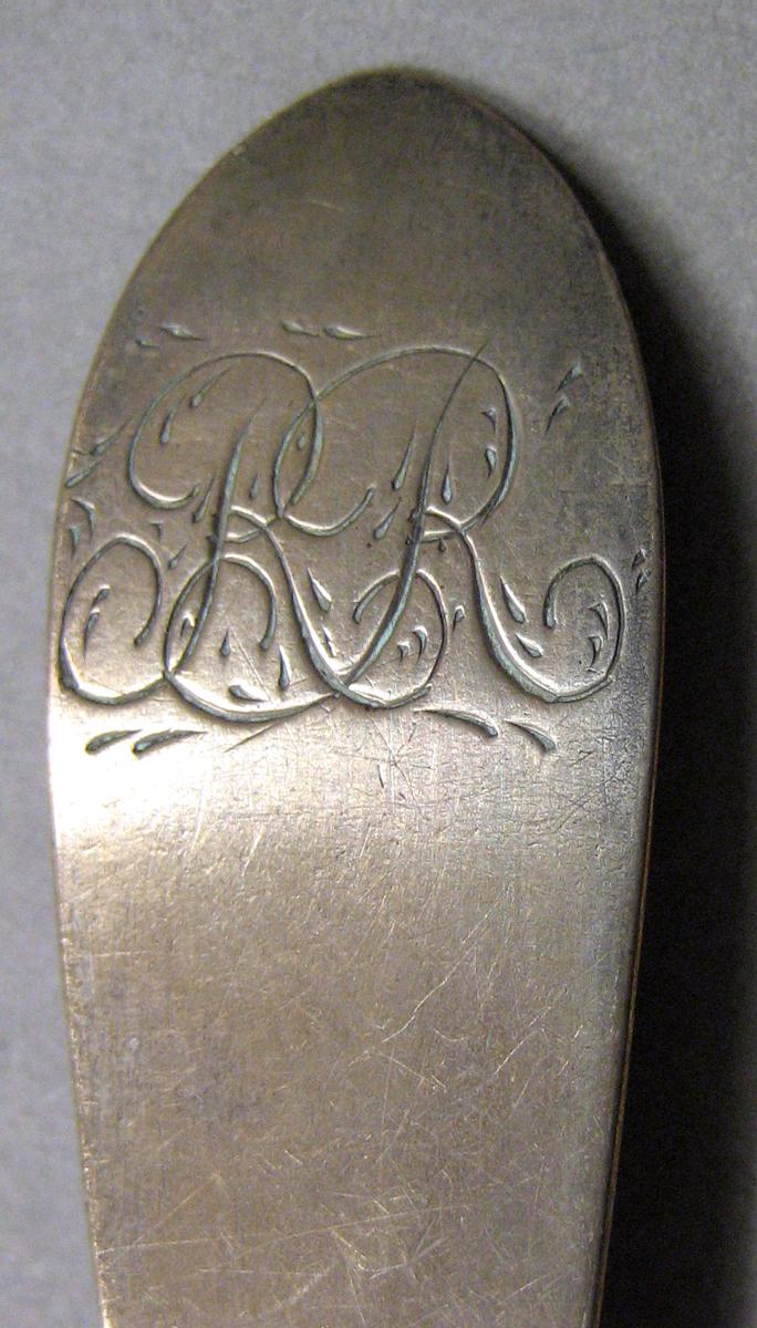 1962.0240.686 Silver Spoon engraving