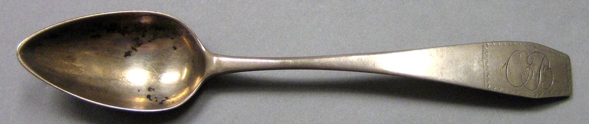 1962.0240.690 Silver Spoon upper surface