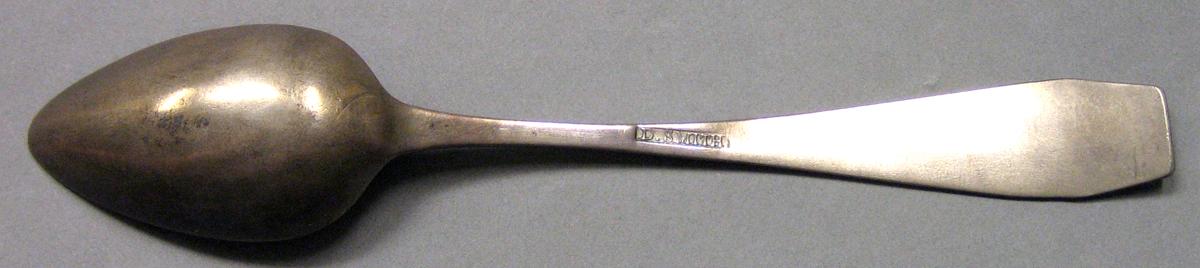 1962.0240.690 Silver Spoon underside