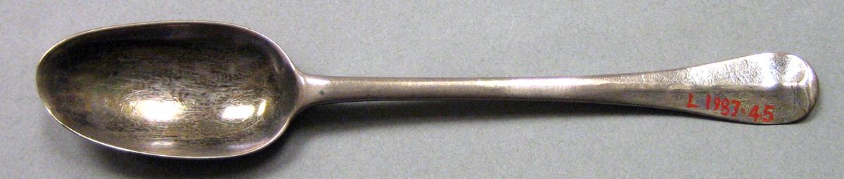 1962.0240.691 Silver Spoon upper surface