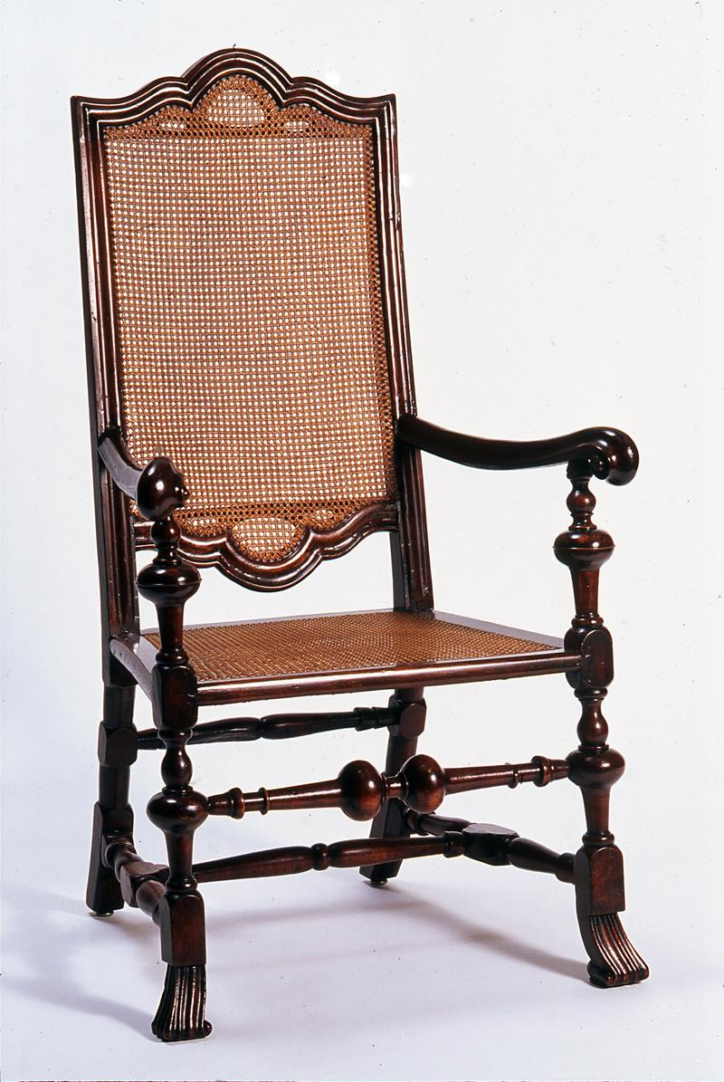 1955.0130 Chair, view 2