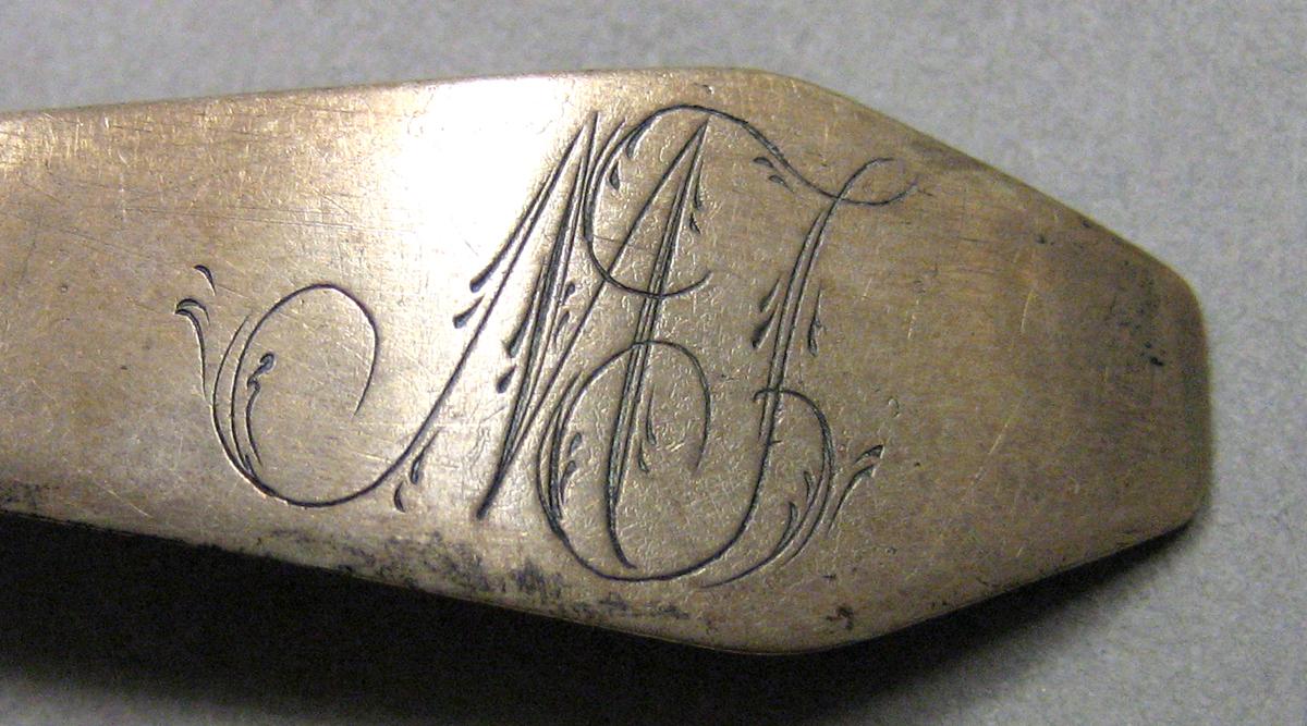 1962.0240.694 Silver Spoon engraving