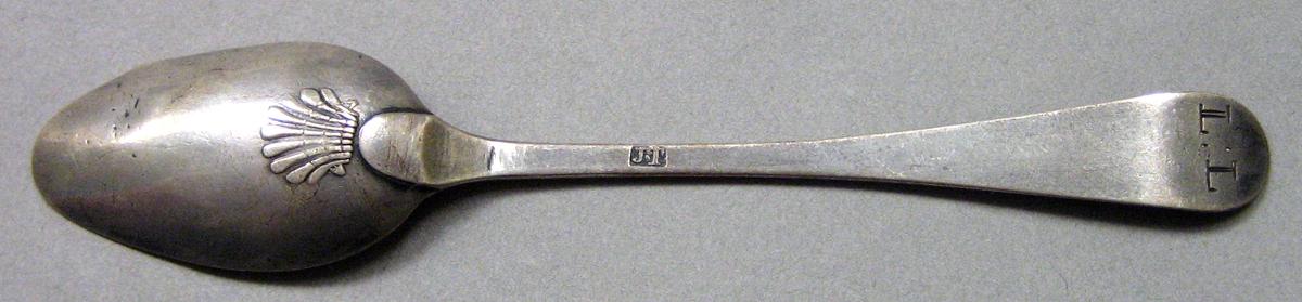 1962.0240.700 Silver Spoon underside